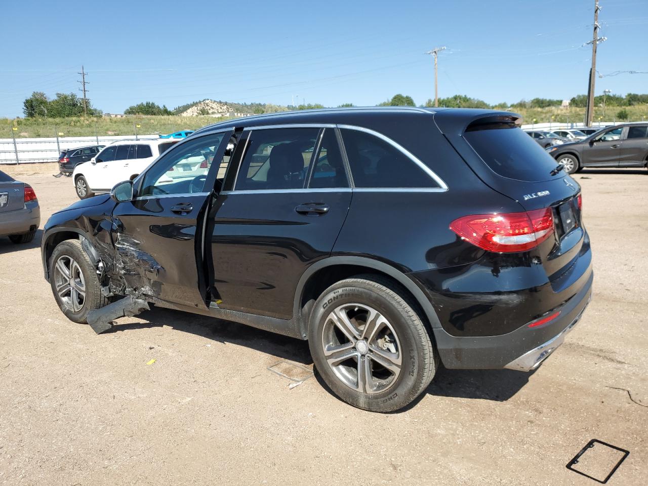 VIN WDC0G4KB5GF076610 2016 MERCEDES-BENZ GLC-CLASS no.2