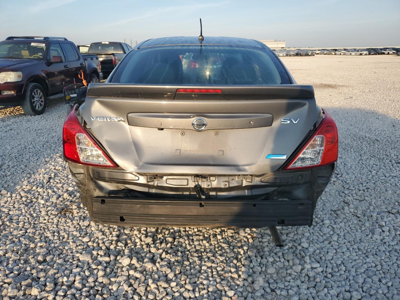 2019 Nissan Versa S VIN: 3N1CN7AP6KL841235 Lot: 70848514