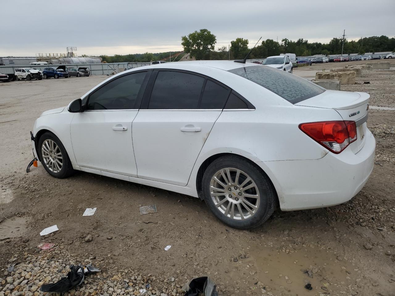 2012 Chevrolet Cruze - Image 2