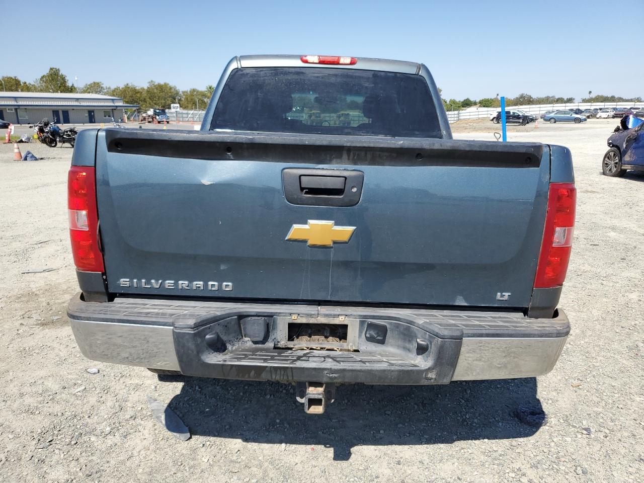2012 Chevrolet Silverado - Image 6