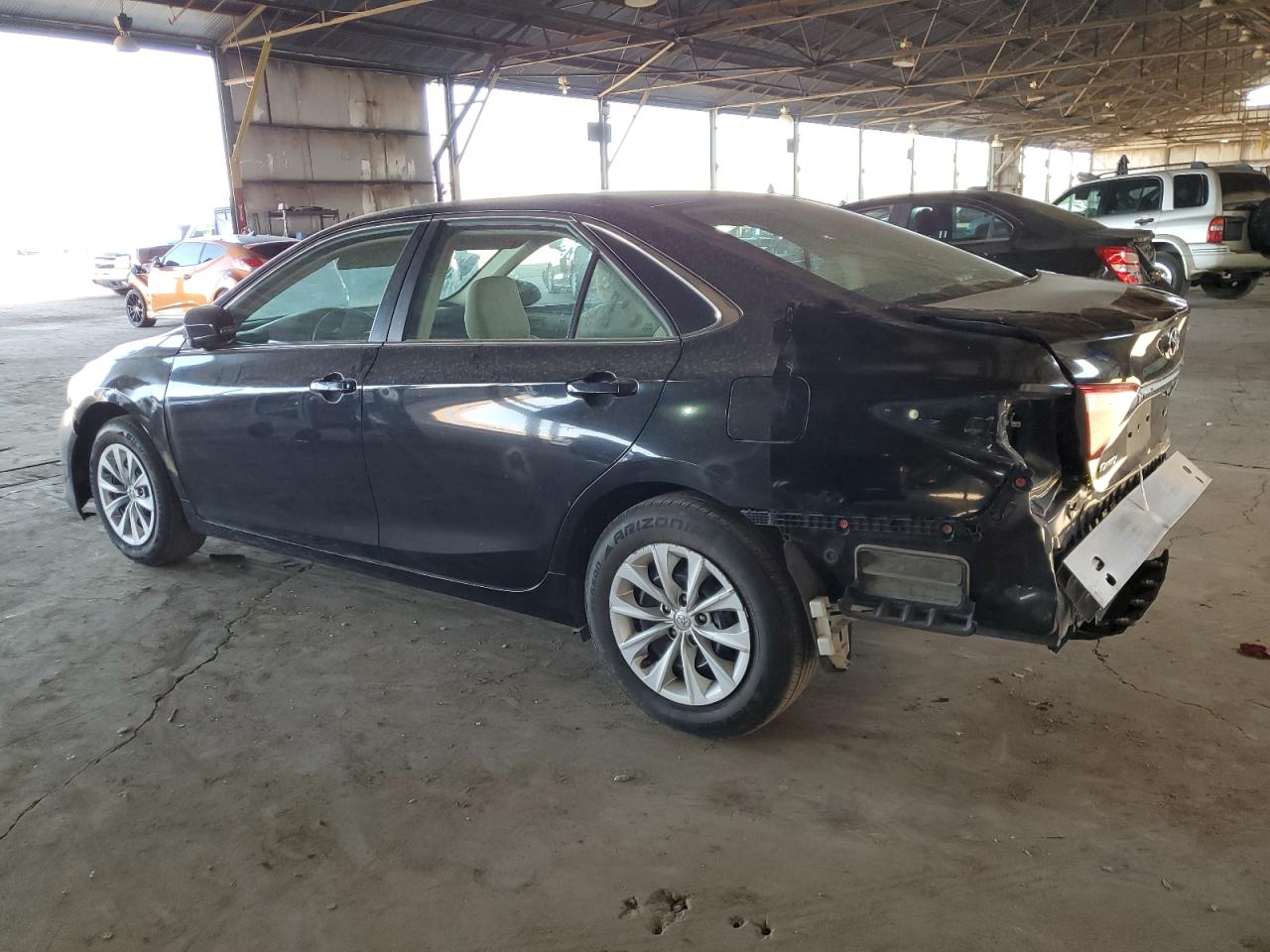 4T4BF1FK8FR450469 2015 TOYOTA CAMRY - Image 2