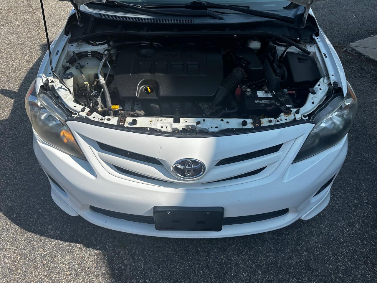 2T1BU4EE2BC661787 2011 Toyota Corolla Base