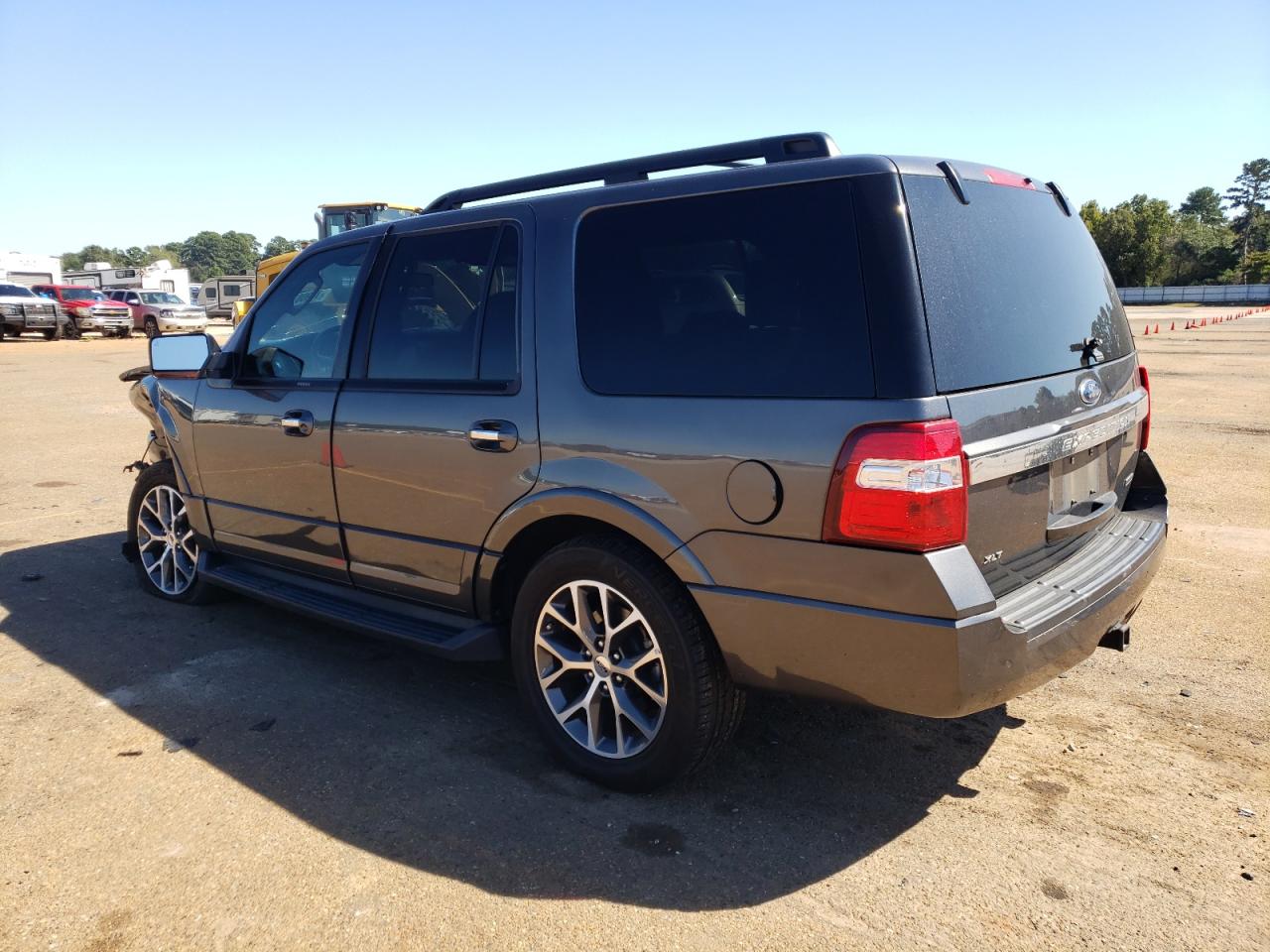 1FMJU1JT2HEA38881 2017 FORD EXPEDITION - Image 2