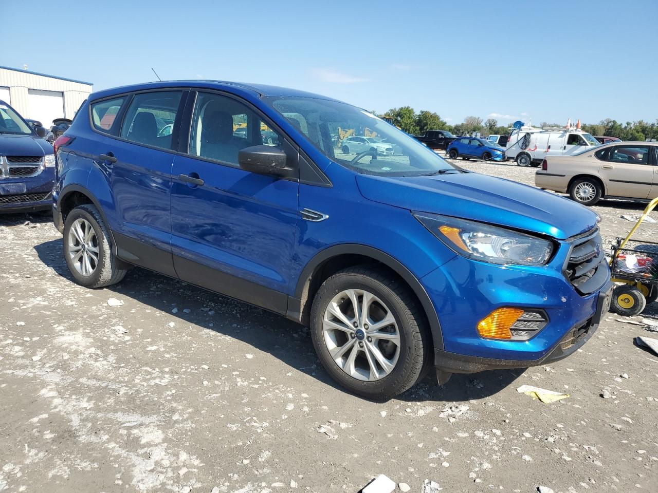 VIN 1FMCU0F76KUA79669 2019 FORD ESCAPE no.4