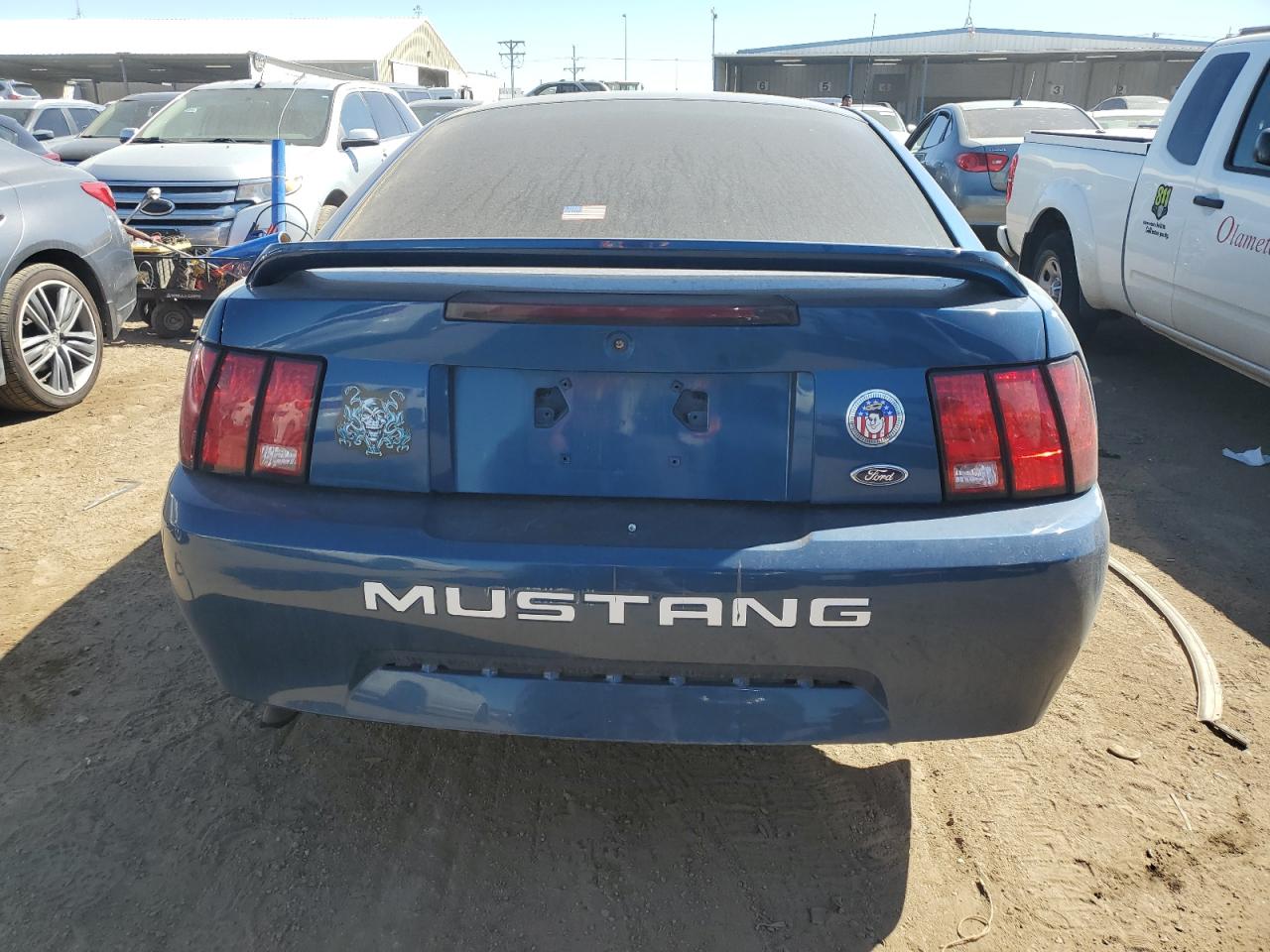 1FAFP4042YF175414 2000 Ford Mustang