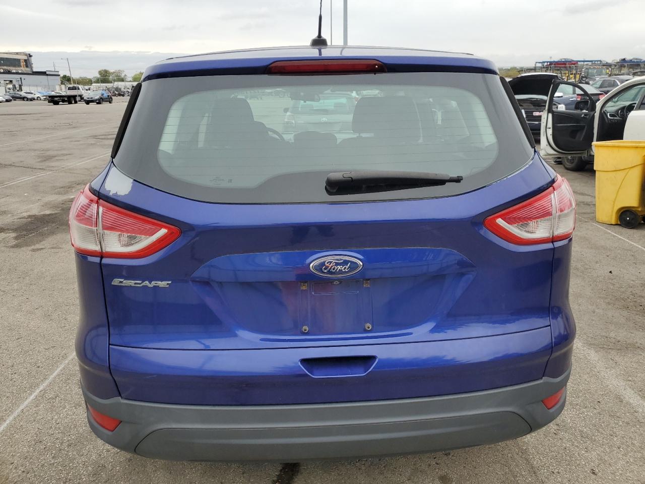 2016 Ford Escape S VIN: 1FMCU0F71GUA63984 Lot: 72775994