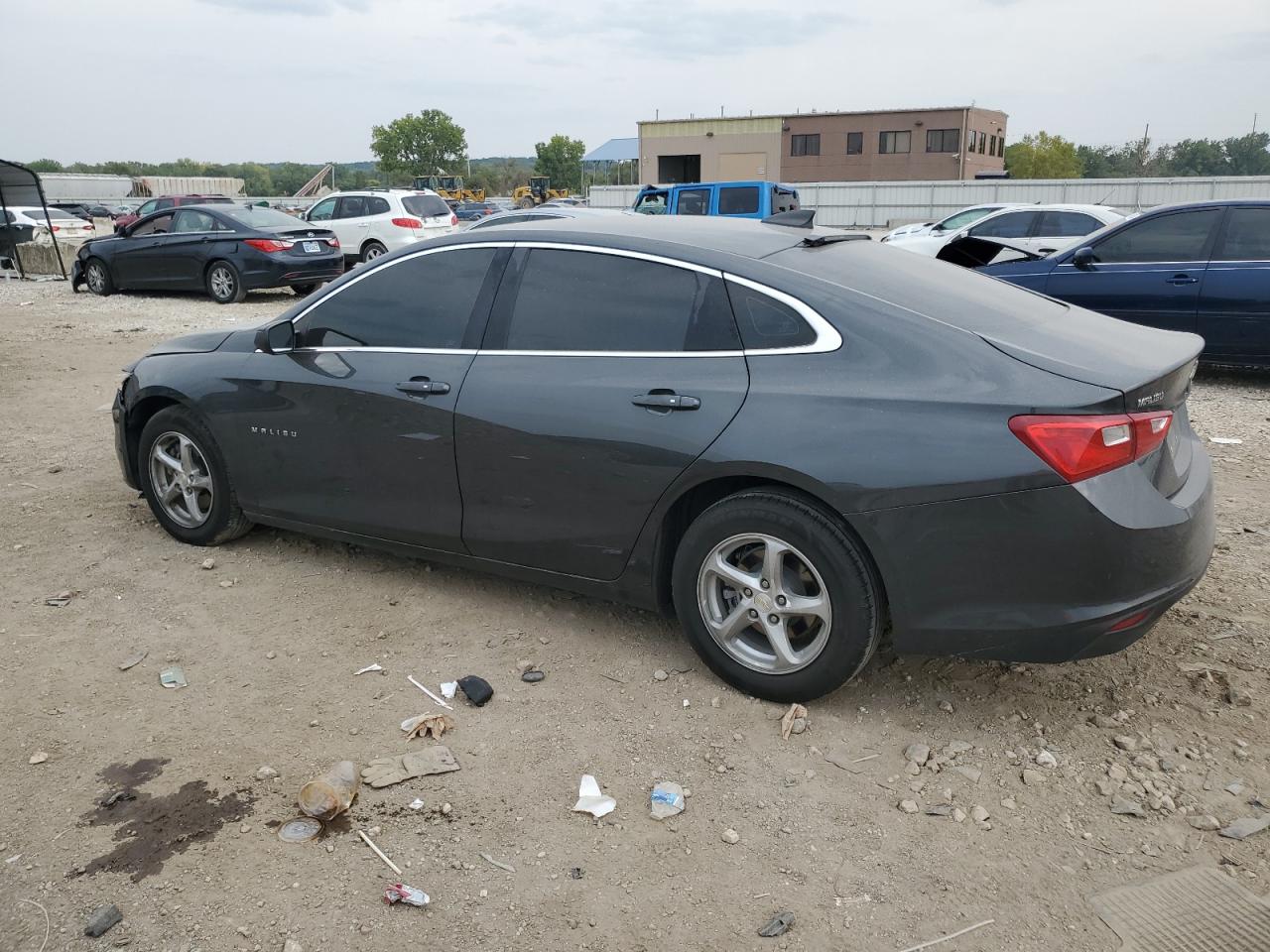 1G1ZB5ST4JF119585 2018 CHEVROLET MALIBU - Image 2