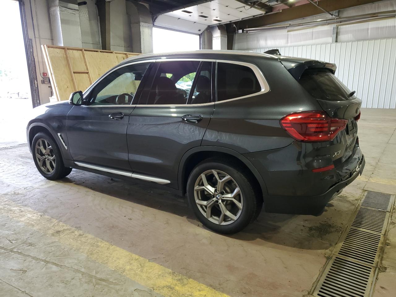 5UXTY5C03L9C74003 2020 BMW X3 - Image 2