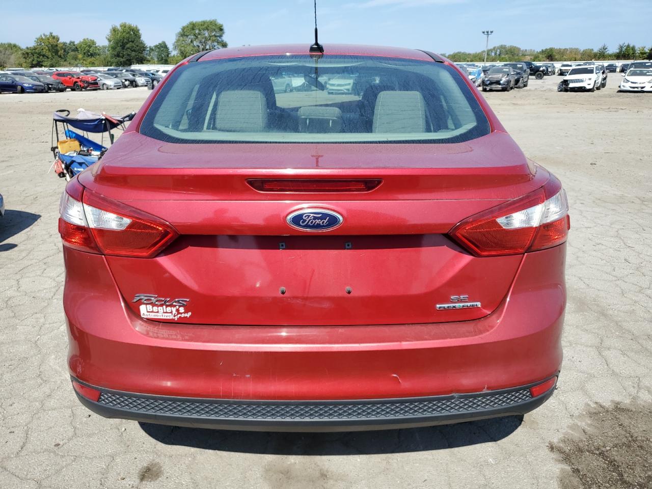 1FAHP3F25CL448588 2012 Ford Focus Se