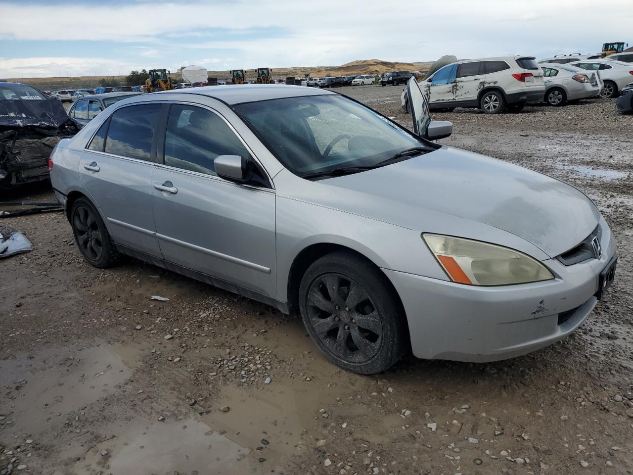 2004 Honda Accord - Image 4