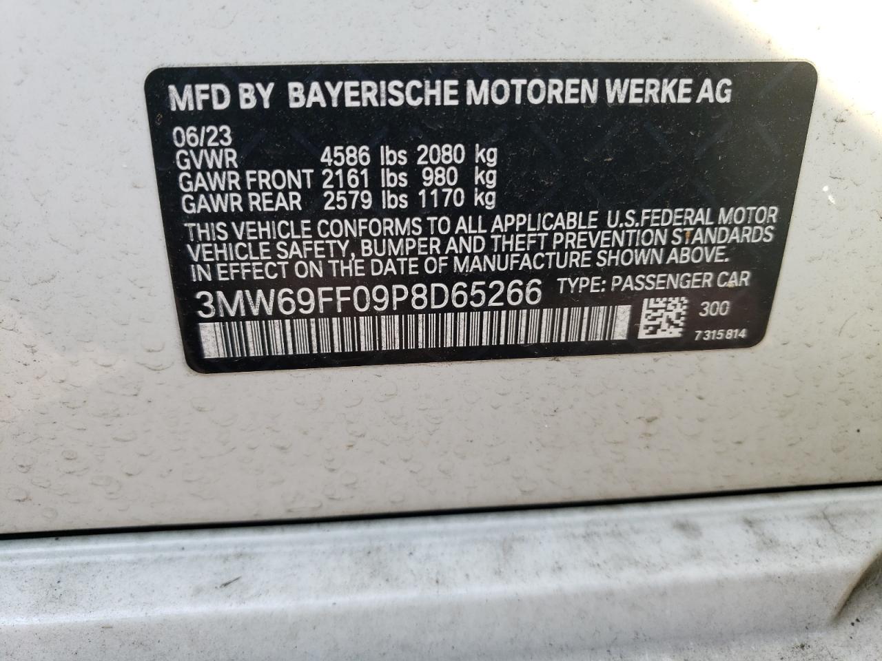 3MW69FF09P8D65266 2023 BMW 330I