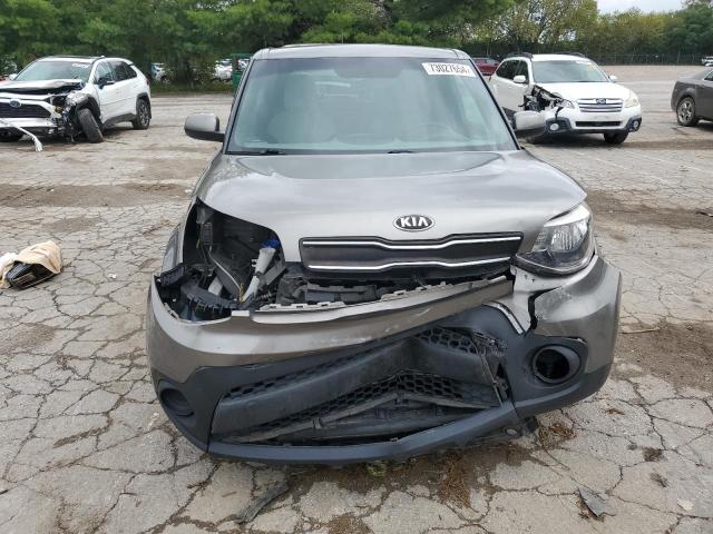 KNDJN2A23J7523832 Kia Soul  5