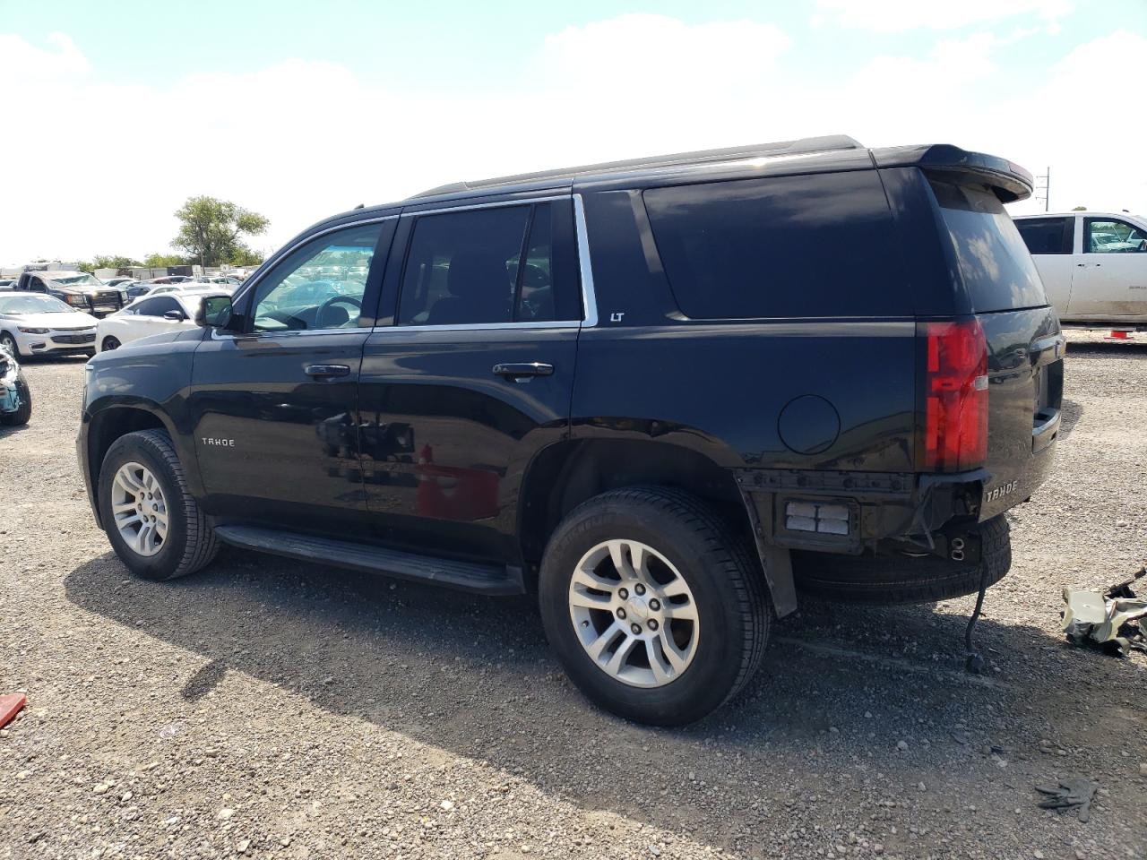 1GNSCBKC0LR166657 2020 CHEVROLET TAHOE - Image 2