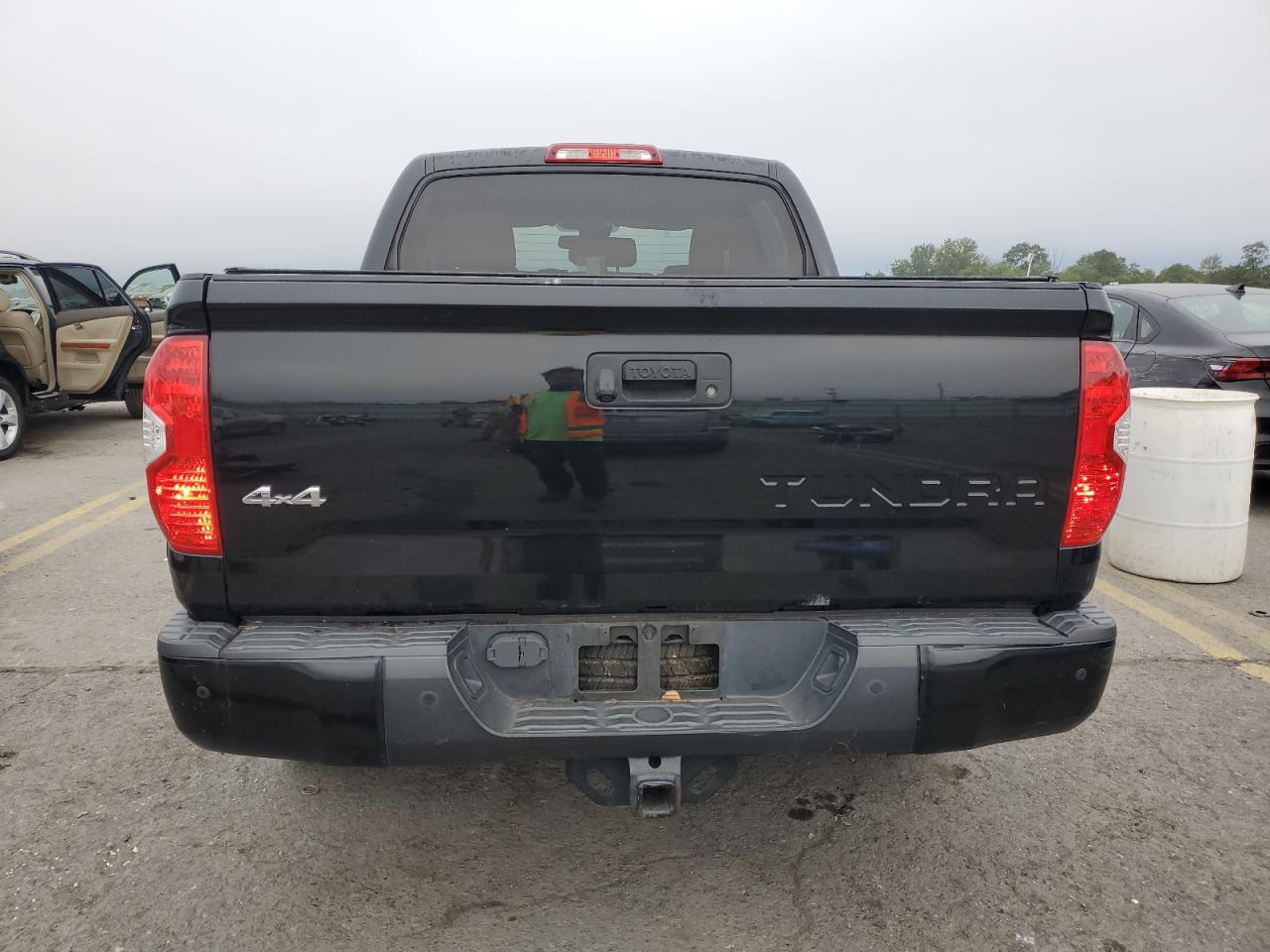 5TFAY5F19JX716463 2018 Toyota Tundra Crewmax 1794