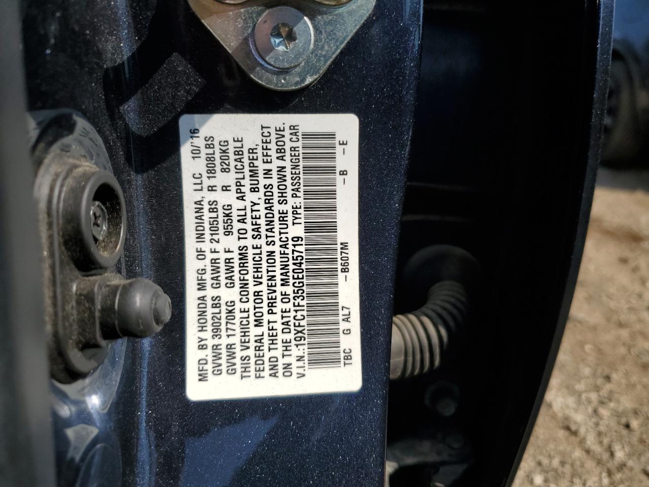 19XFC1F35GE045719 2016 Honda Civic Ex