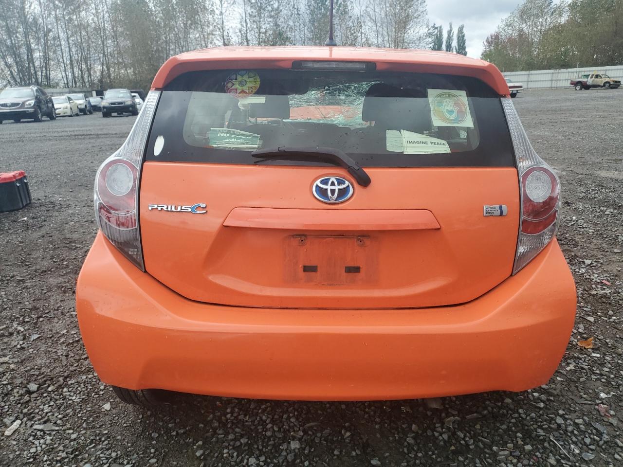 JTDKDTB31E1078939 2014 Toyota Prius C