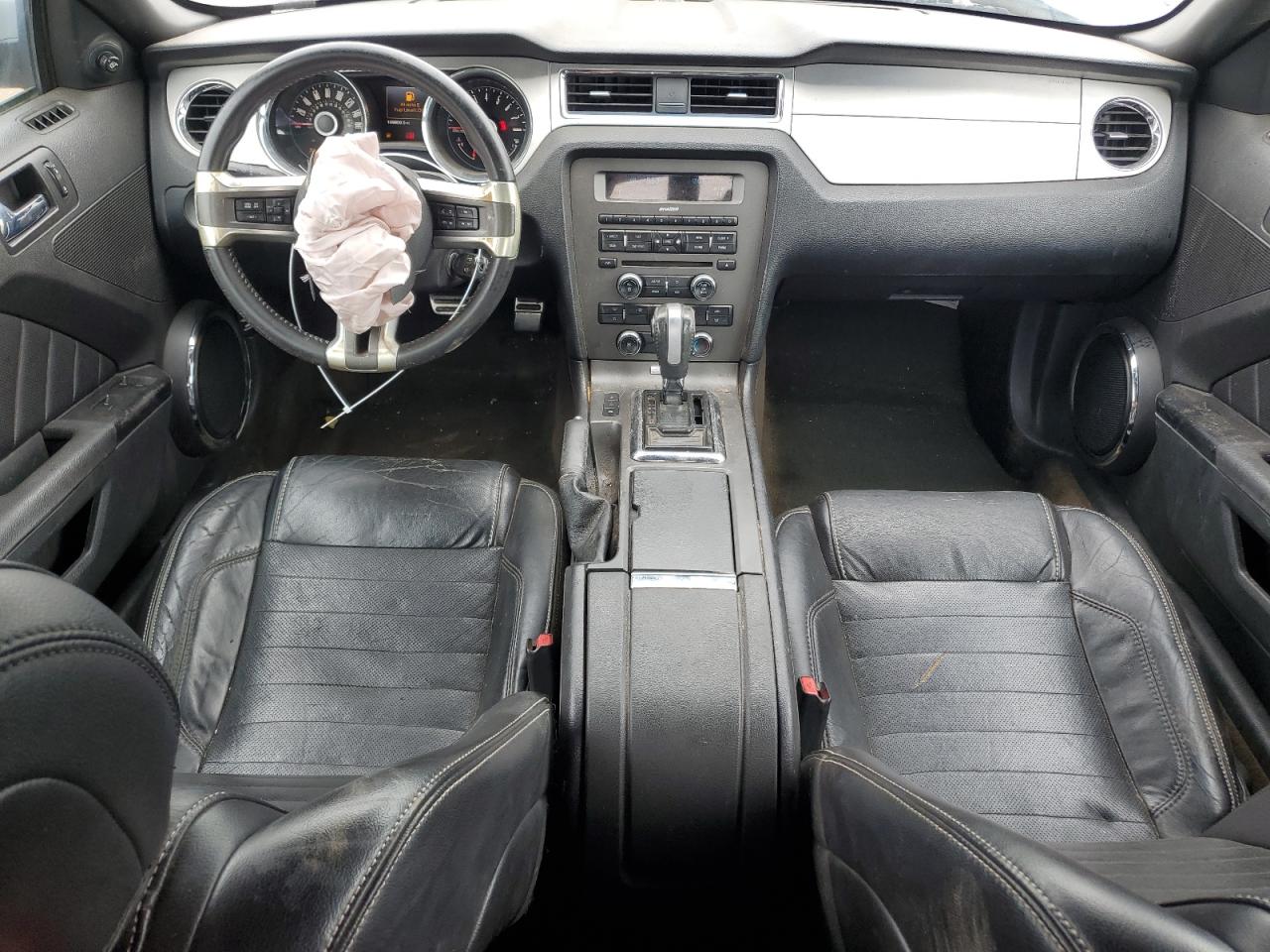 2014 Ford Mustang - Image 8