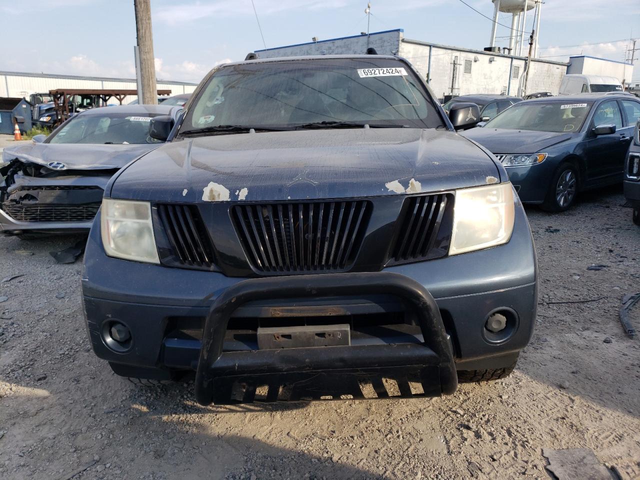 5N1AR18W45C788338 2005 Nissan Pathfinder Le