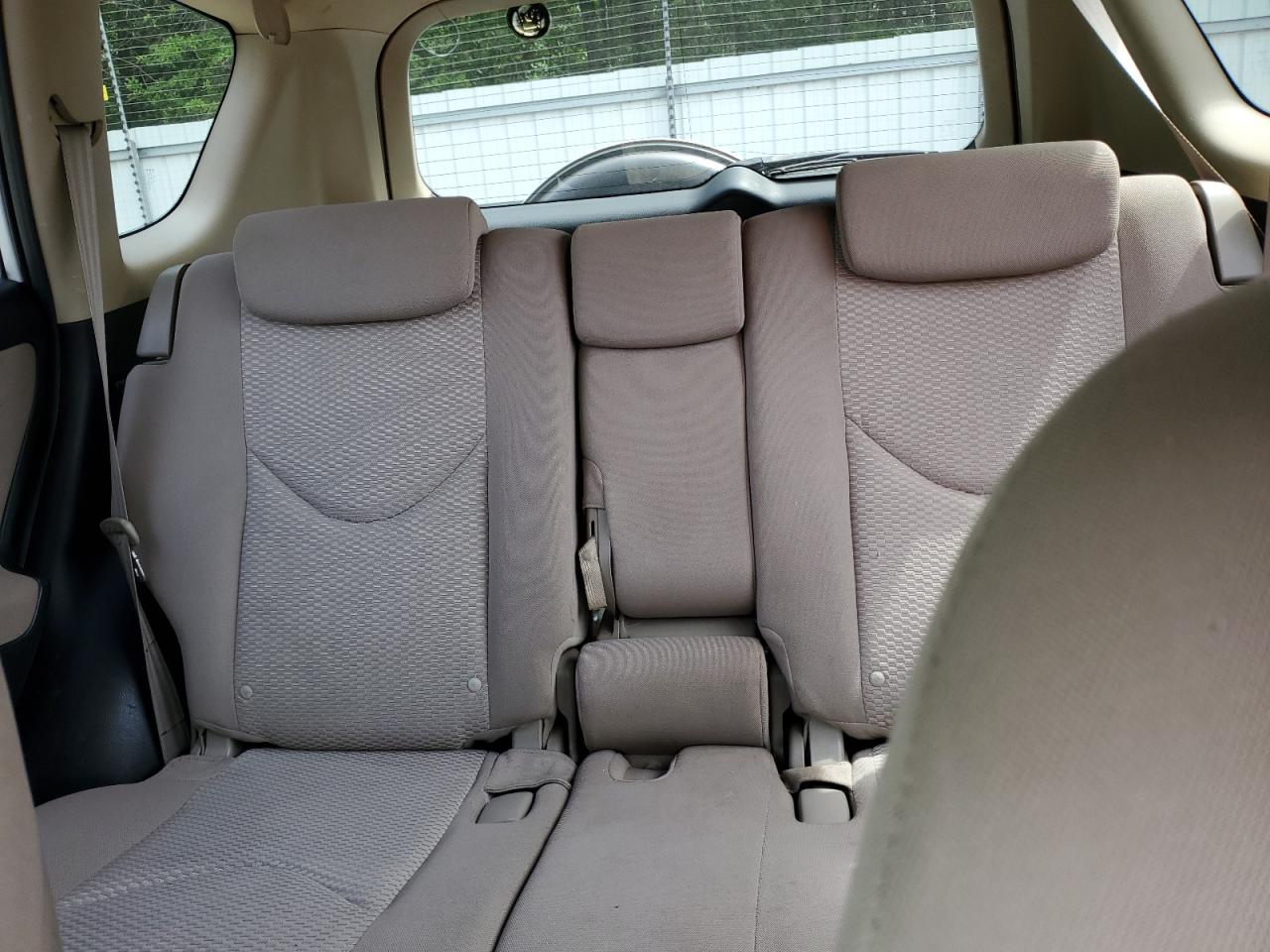 2007 Toyota Rav4 Limited VIN: JTMBK31V275026143 Lot: 70481894