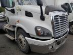 2016 Freightliner Cascadia 113  na sprzedaż w Cahokia Heights, IL - Side