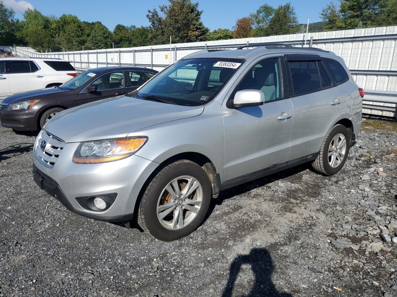 2011 Hyundai Santa Fe - Image 1