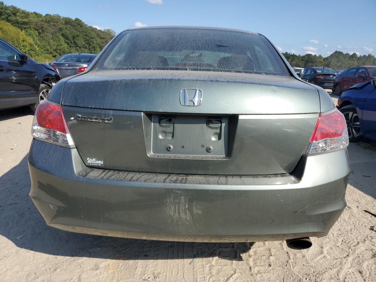 2010 Honda Accord Ex VIN: 1HGCP2F73AA086880 Lot: 70978214