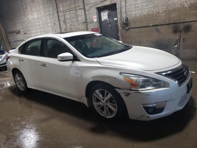 Sedans NISSAN ALTIMA 2014 White