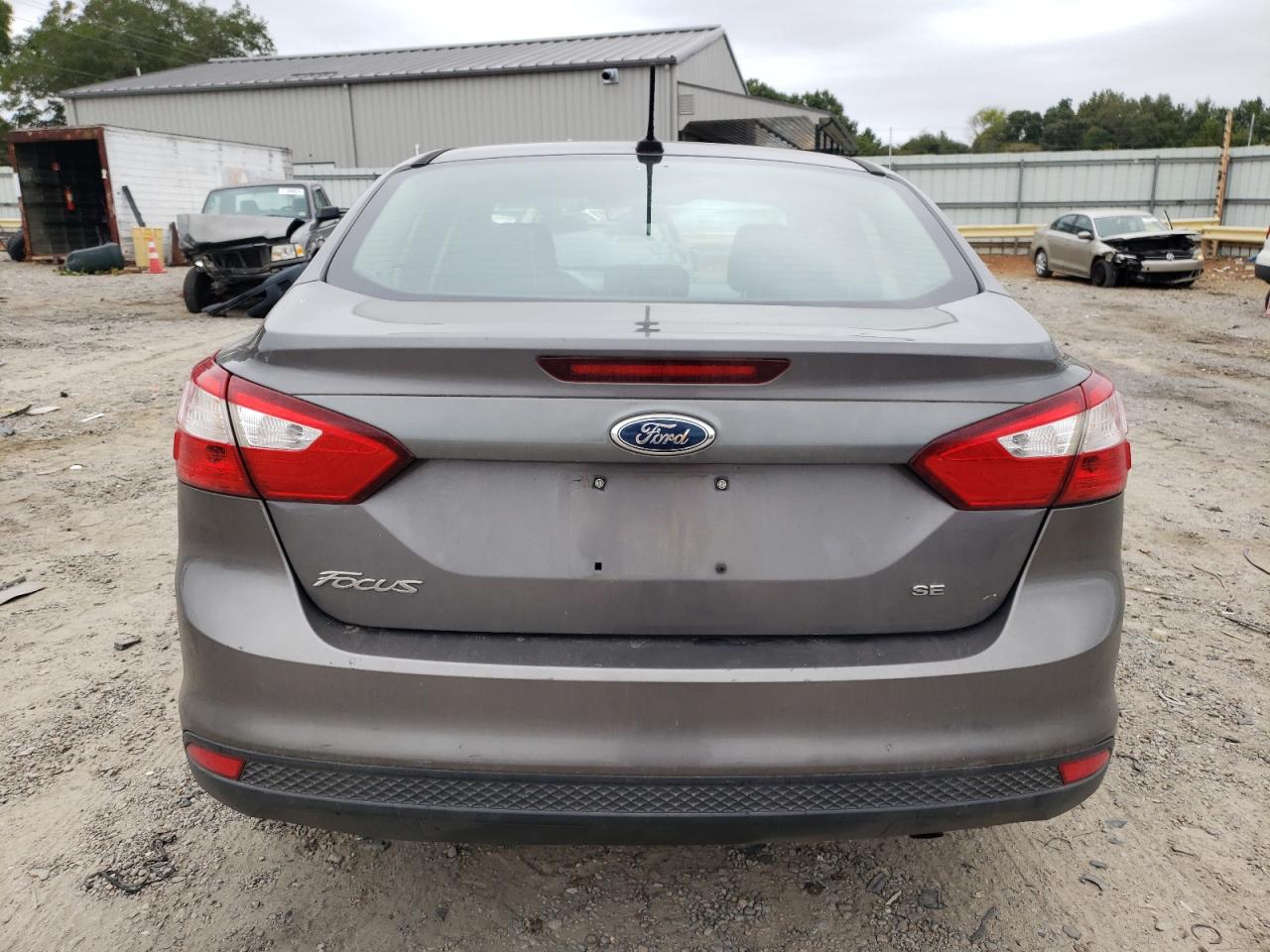 1FAHP3F21CL132542 2012 Ford Focus Se