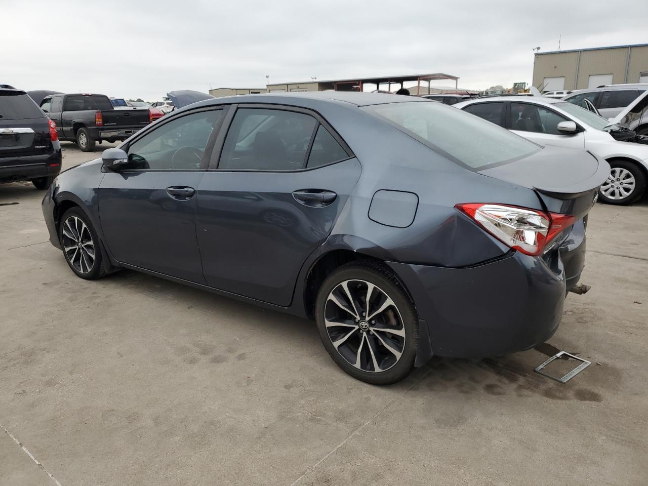 5YFBURHE4HP631868 2017 Toyota Corolla L