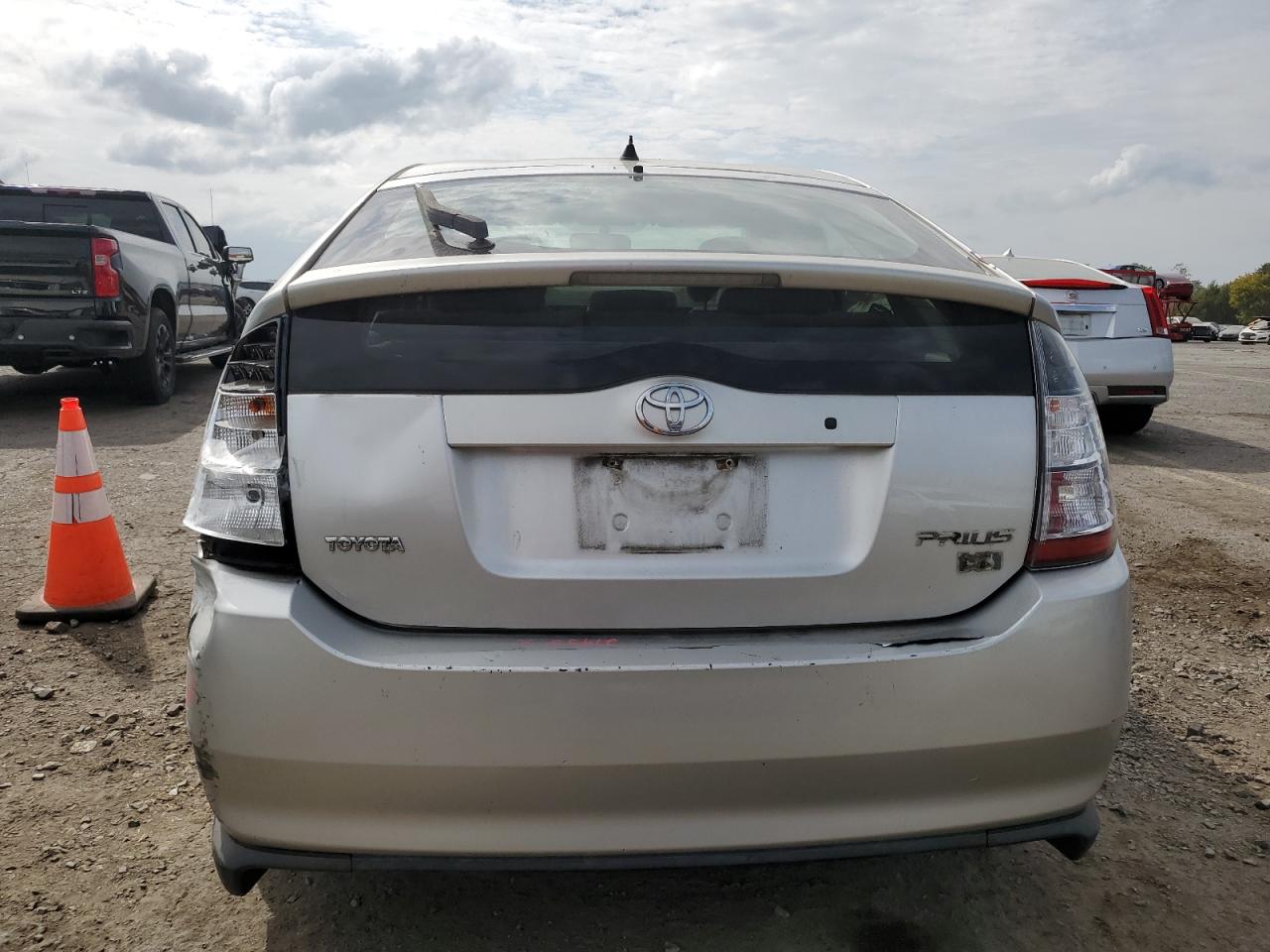 JTDKB20U340070650 2004 Toyota Prius