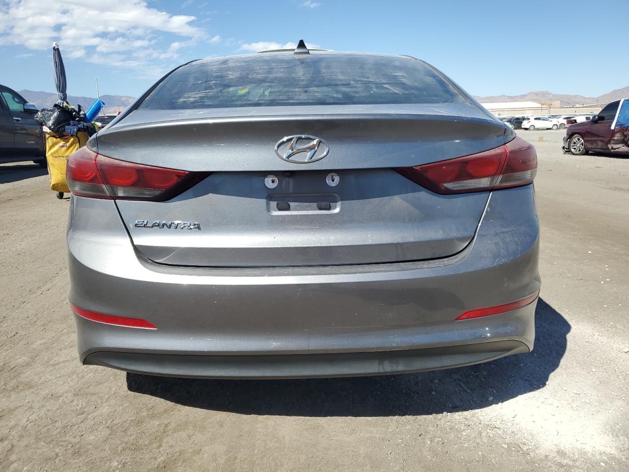 5NPD84LF5JH307346 2018 Hyundai Elantra Sel