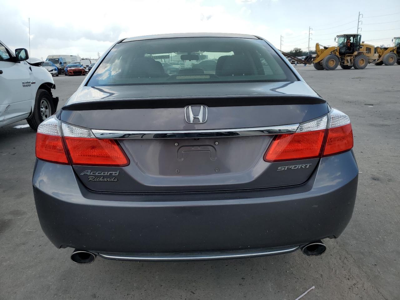 1HGCR2E52EA140671 2014 Honda Accord Sport