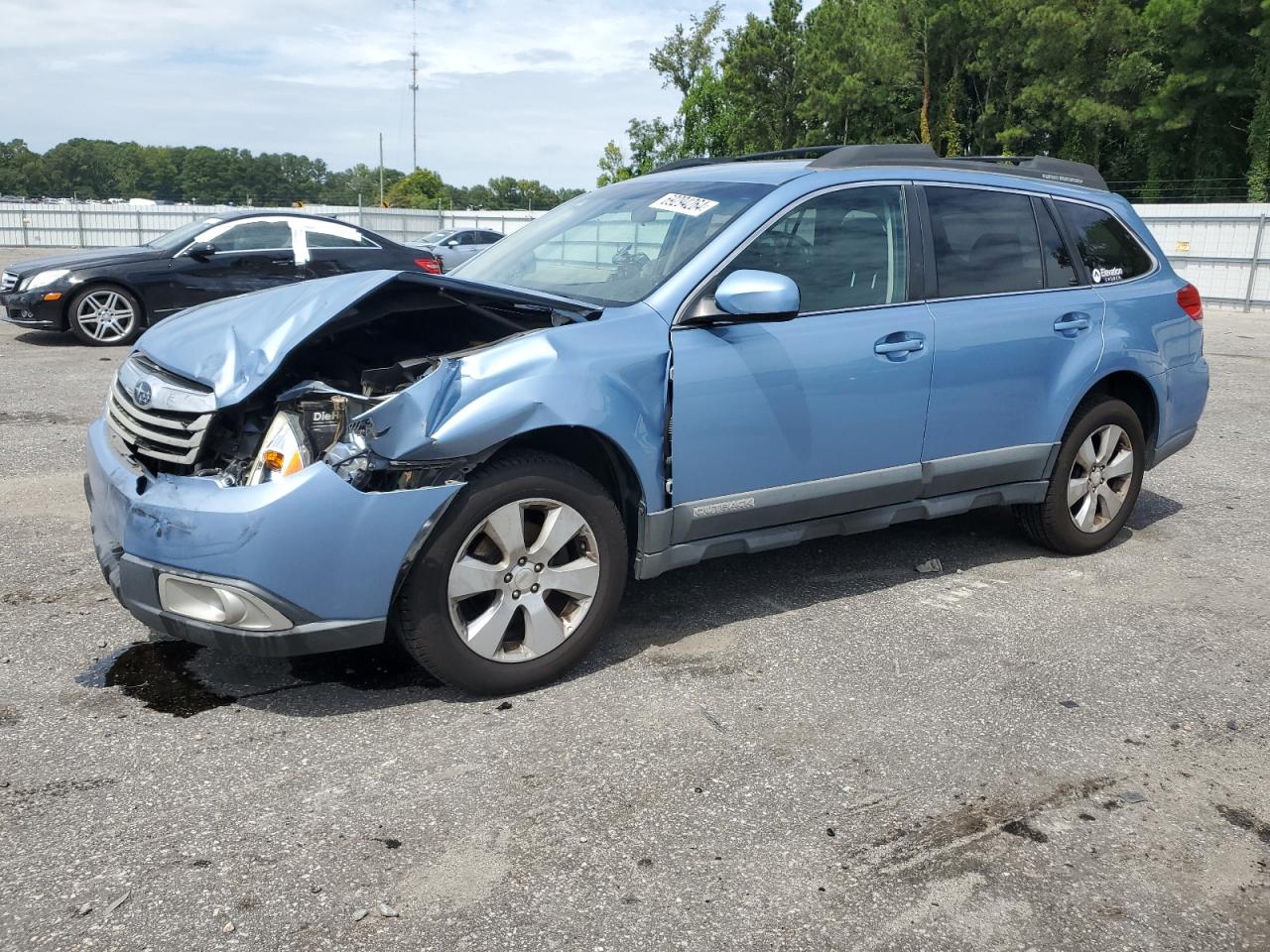 2010 Subaru Outback - Image 1