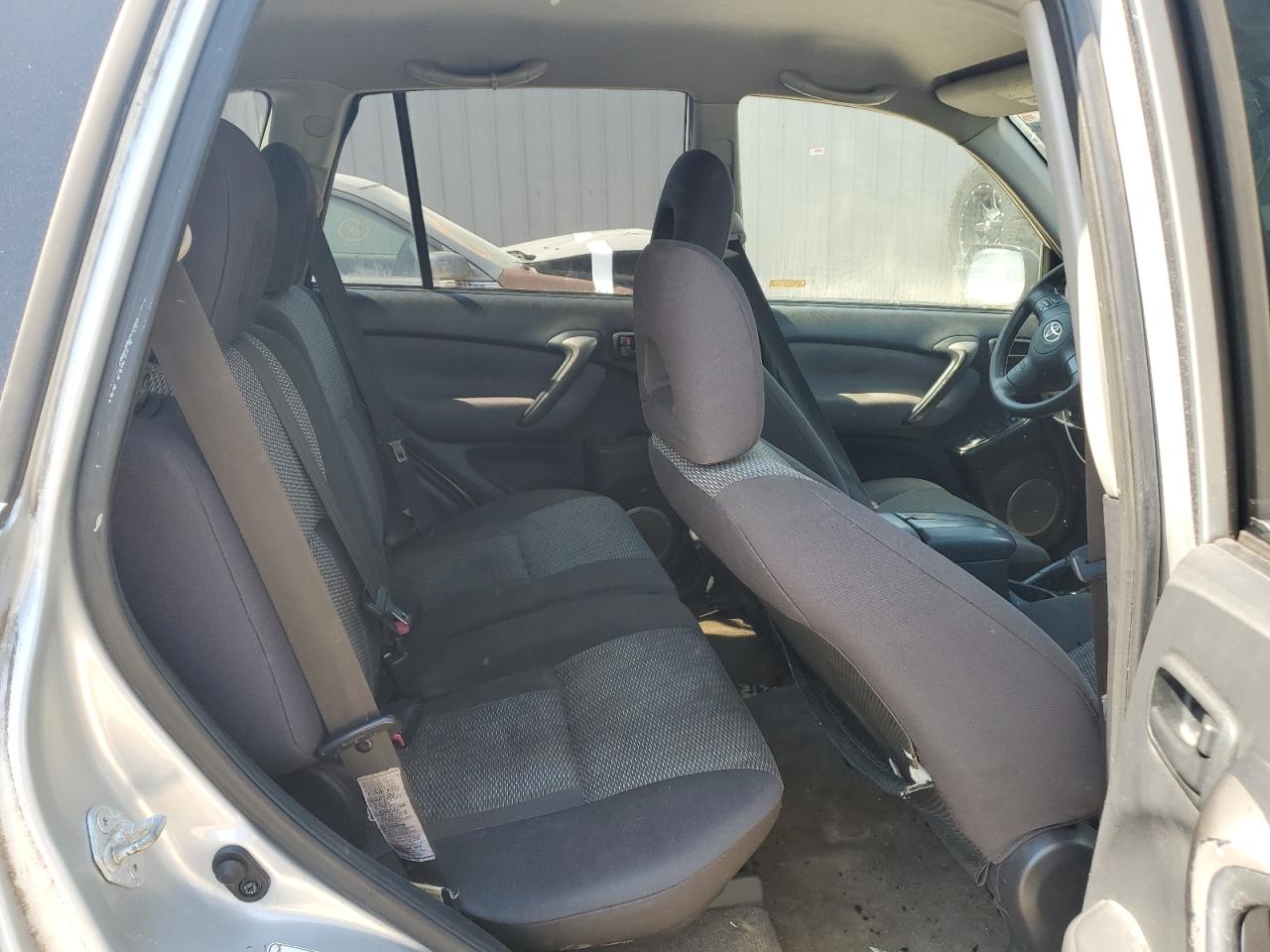 JTEGD20V750073735 2005 Toyota Rav4