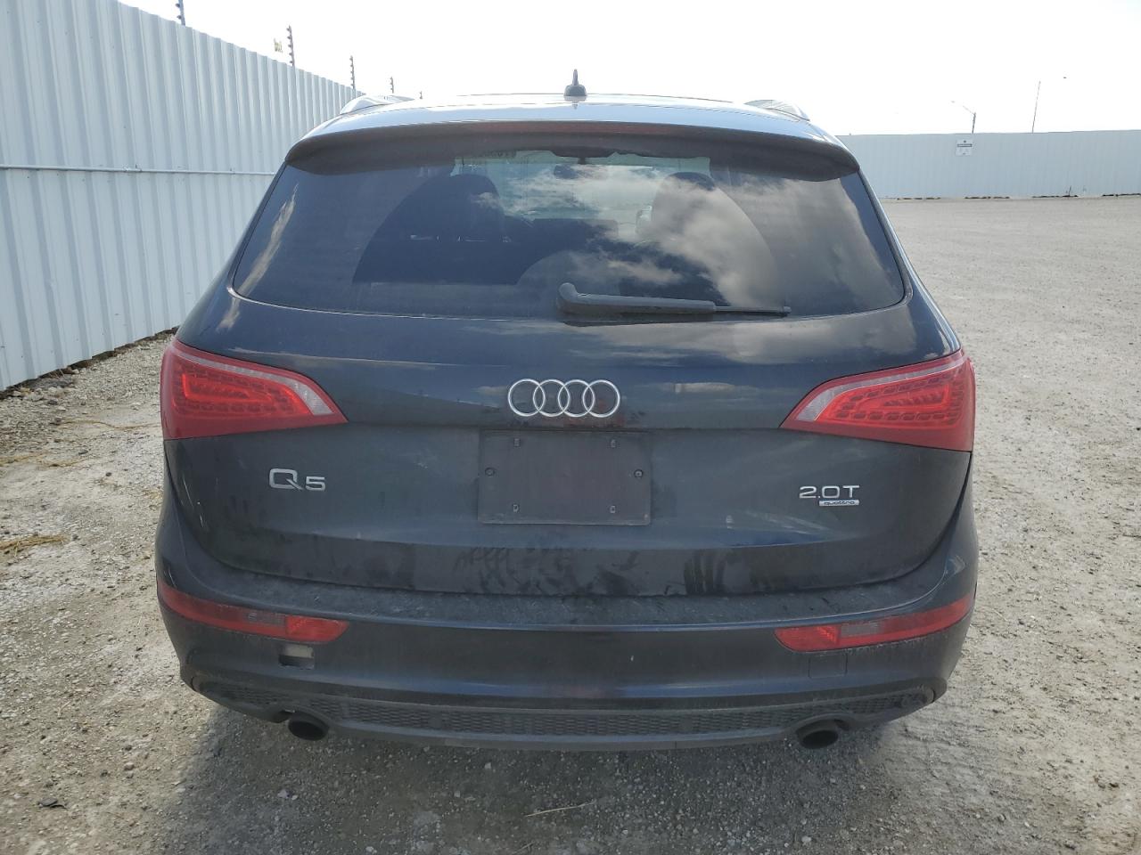 WA1WFCFP9CA132293 2012 Audi Q5 Prestige