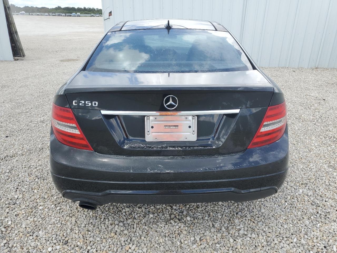 2012 Mercedes-Benz C 250 VIN: WDDGJ4HB4CF887229 Lot: 70980804