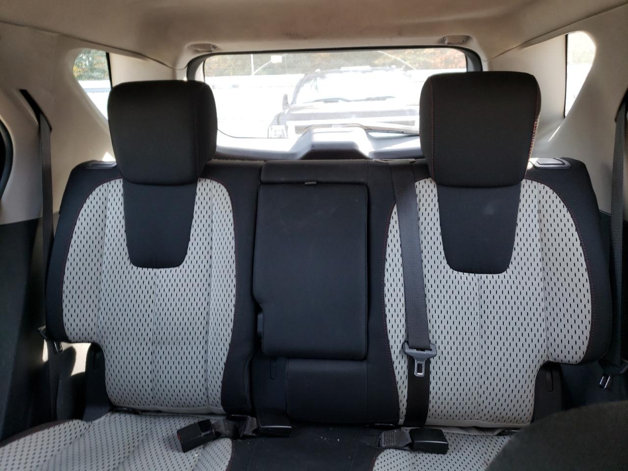 2011 Chevrolet Equinox - Image 10
