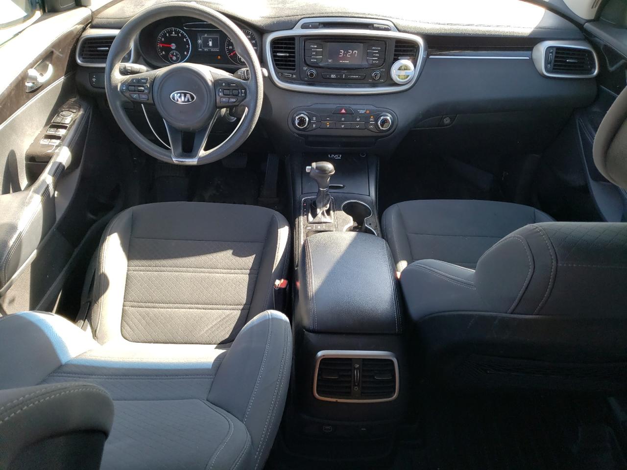 5XYPGDA59GG039041 2016 Kia Sorento Lx