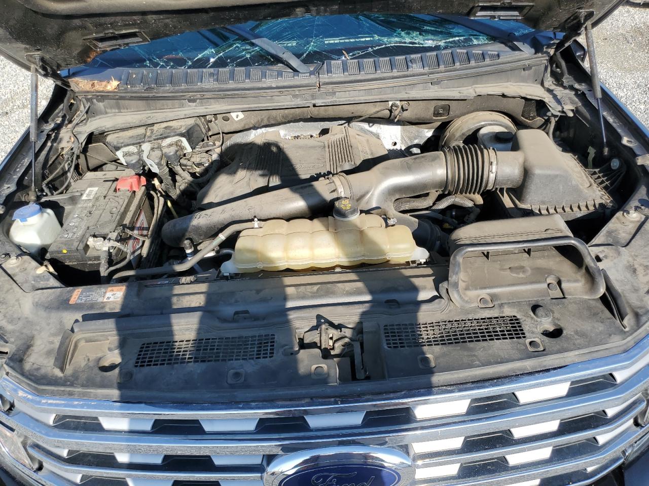 2020 Ford Expedition - Image 11