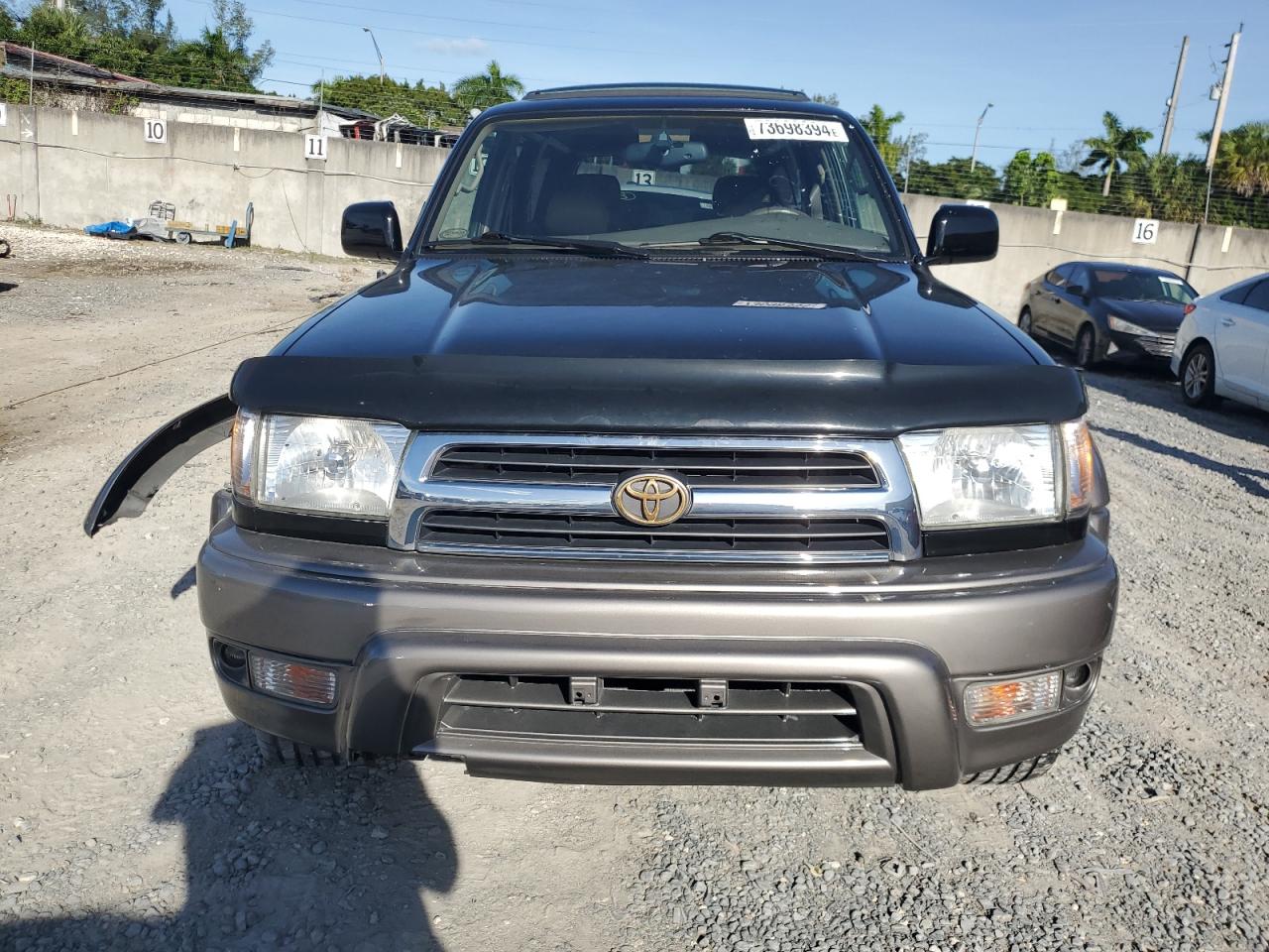 1999 Toyota 4Runner Limited VIN: JT3GN87R2X0129312 Lot: 73698394