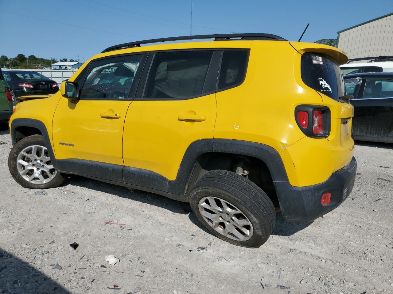 2015 Jeep Renegade - Image 2