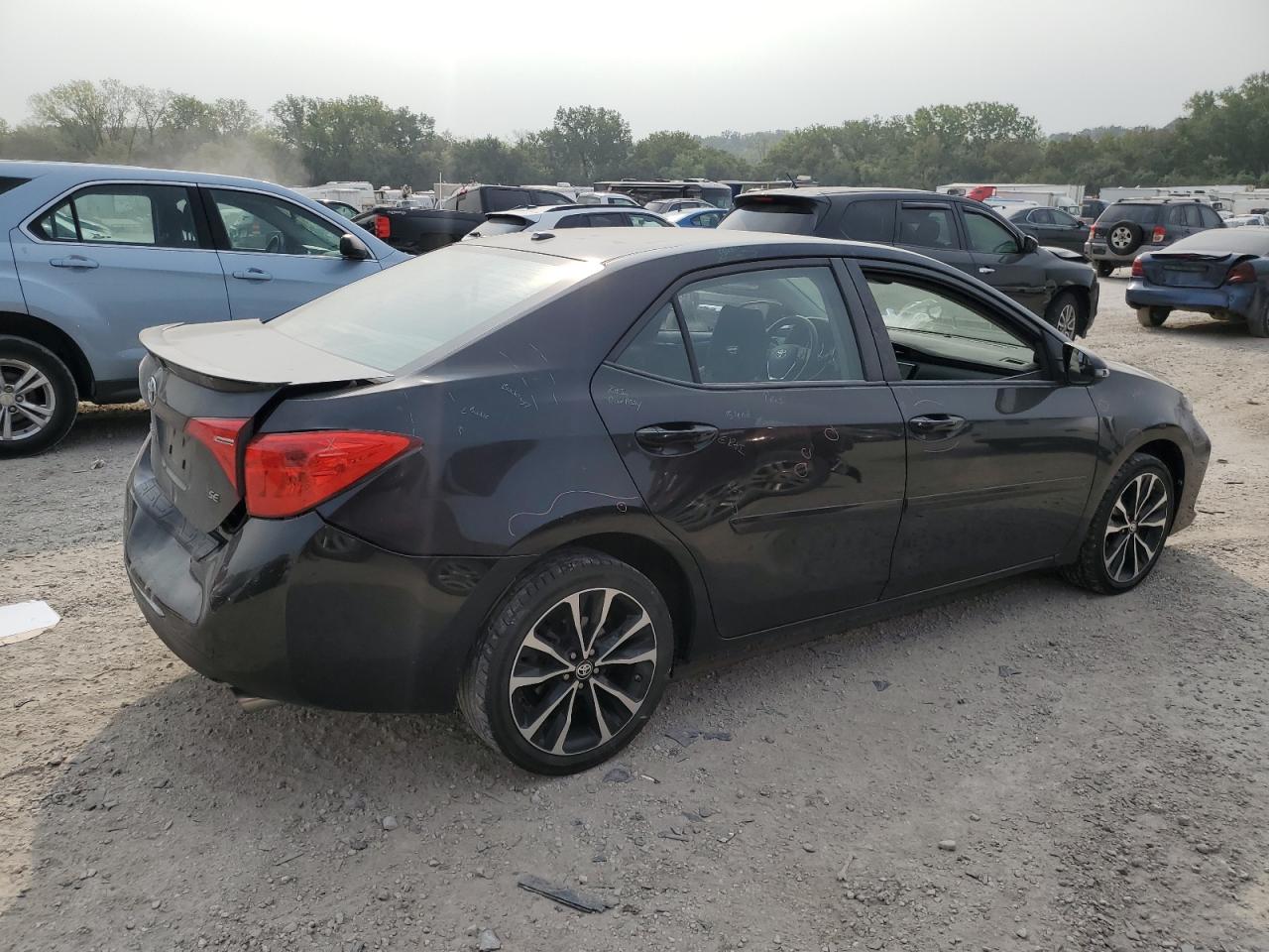 5YFBURHE7HP703775 2017 Toyota Corolla L