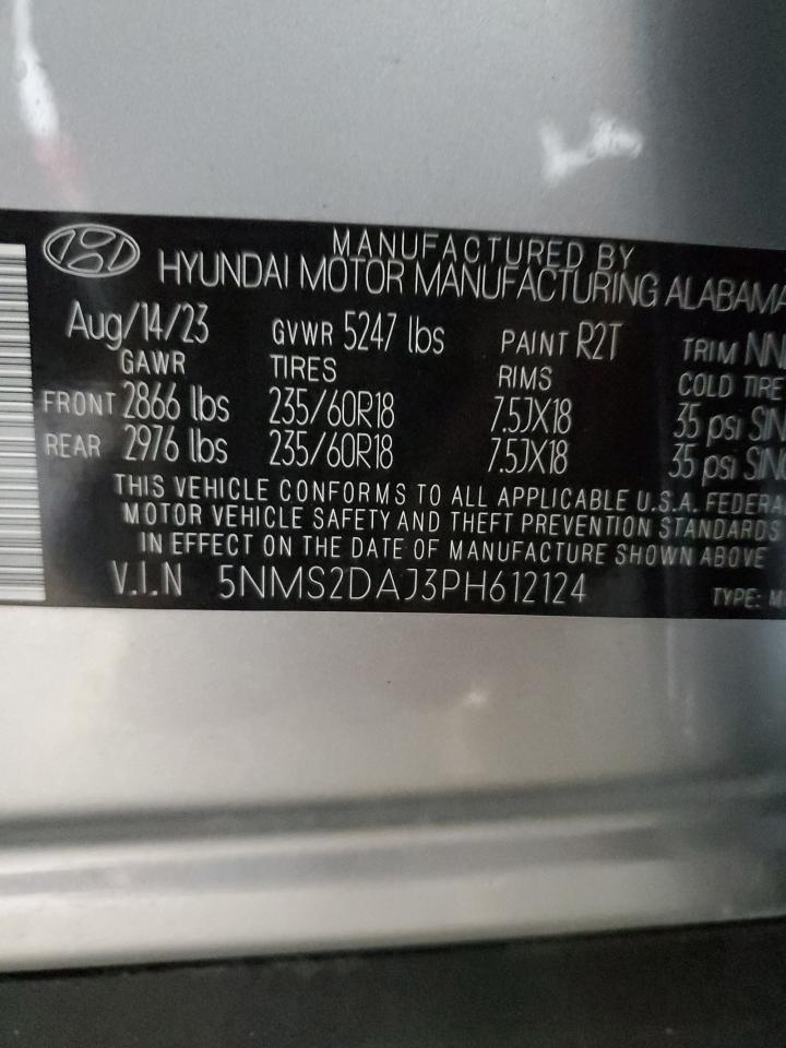 2023 Hyundai Santa Fe - Image 13