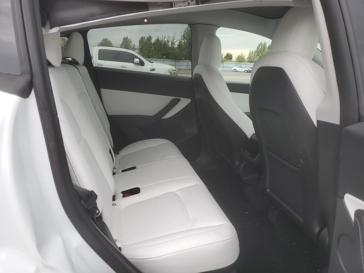 2021 Tesla Model Y VIN: 5YJYGDEFXMF304818 Lot: 68708894