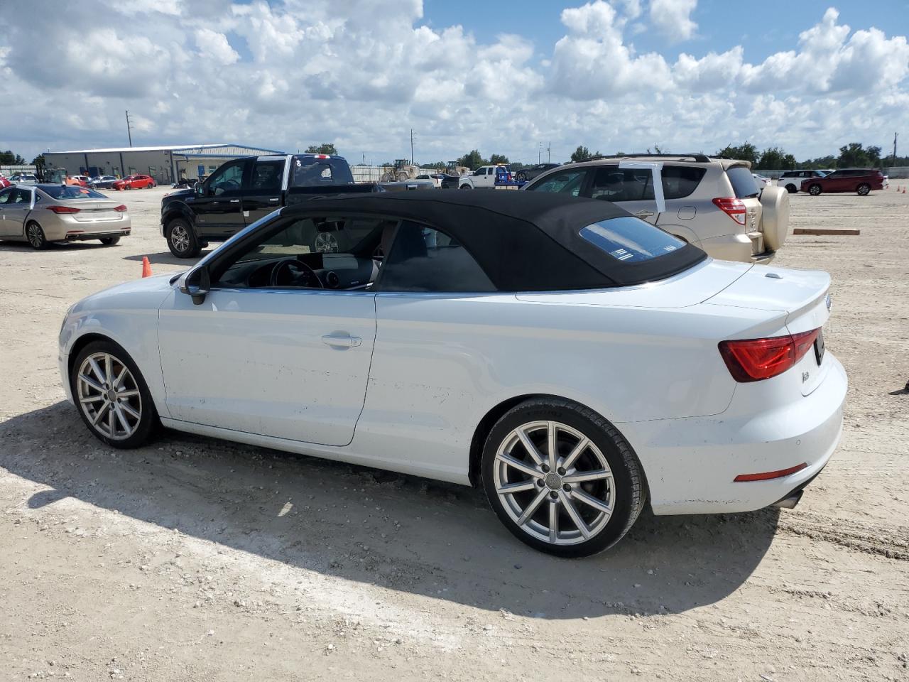 VIN WAU78LFF6G1010344 2016 AUDI A3 no.2