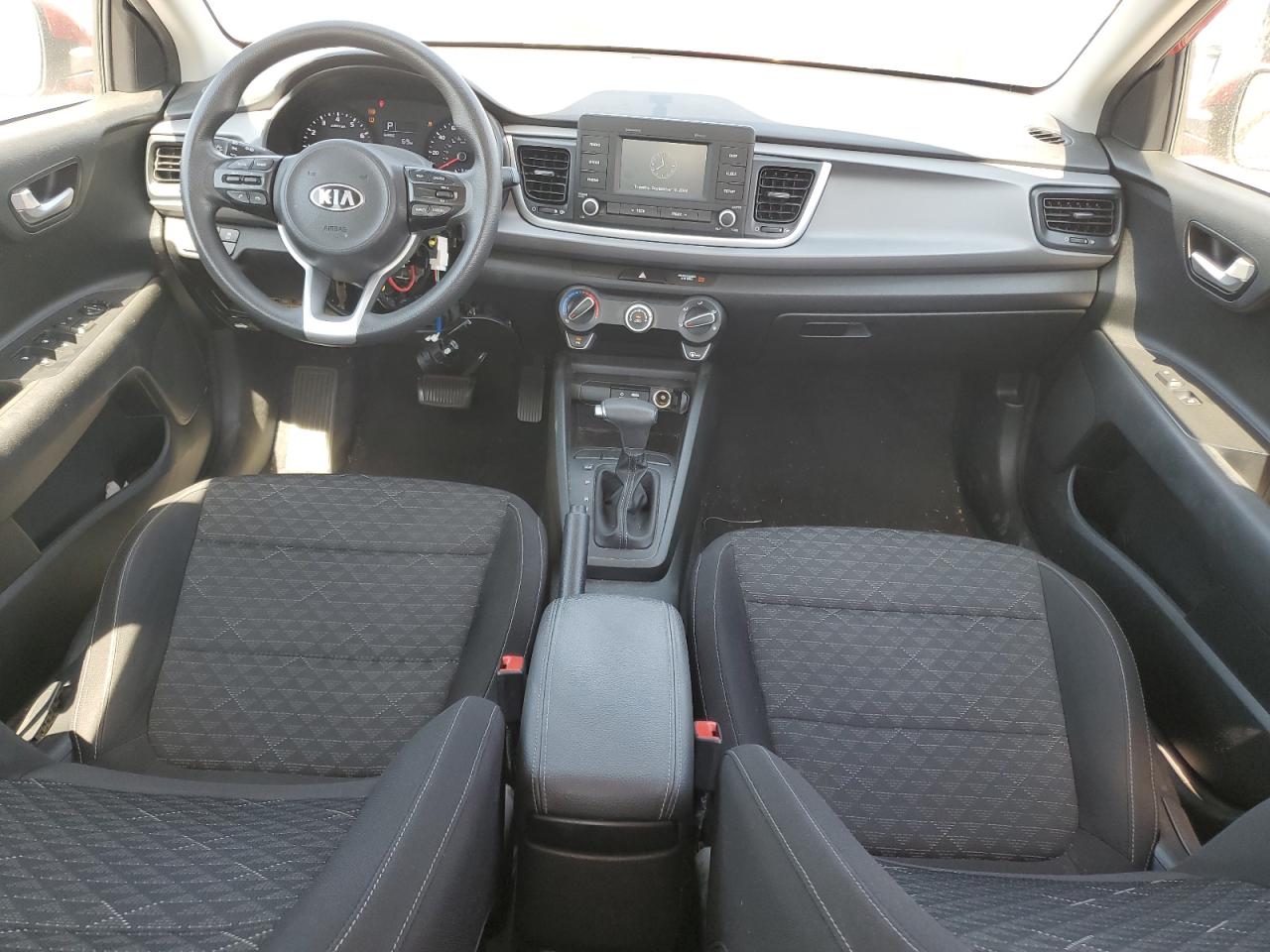 3KPA24AB6JE121078 2018 Kia Rio Lx