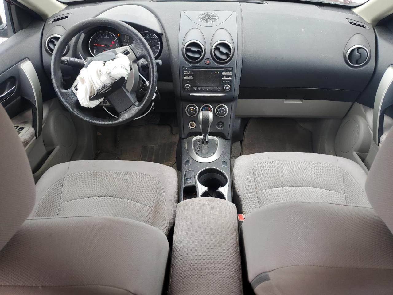 2013 Nissan Rogue - Image 8