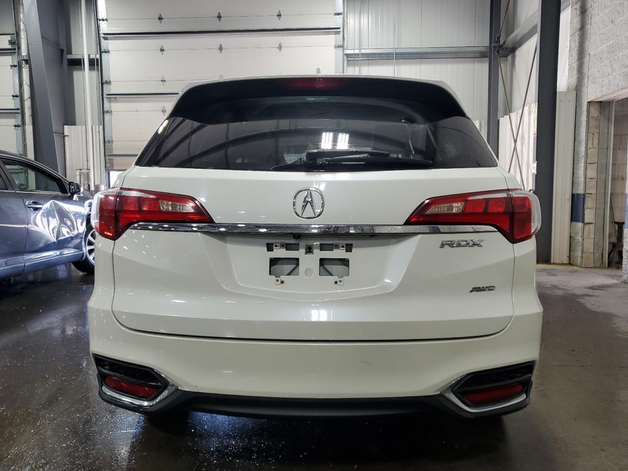 5J8TB4H31HL002994 2017 Acura Rdx