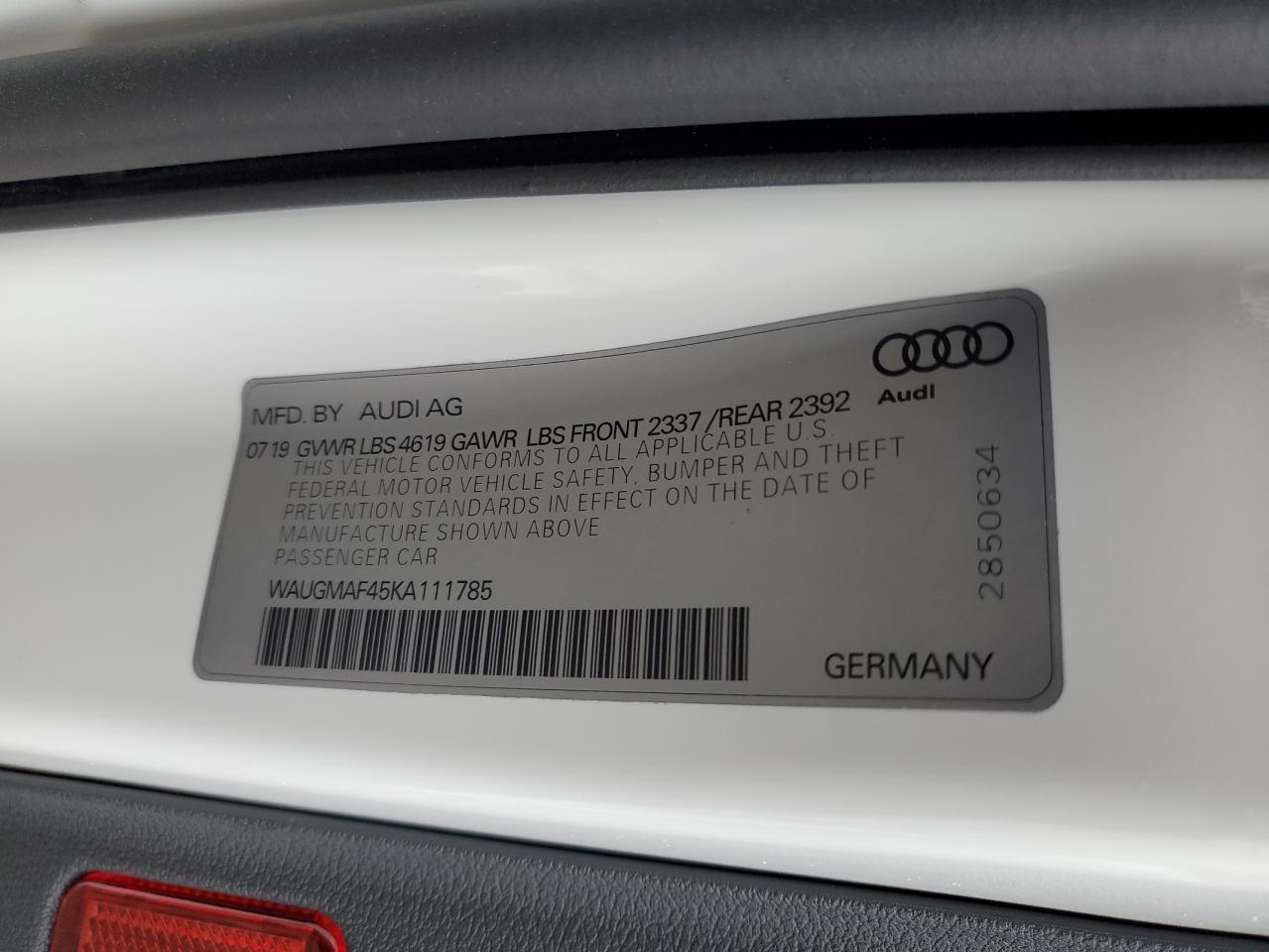 WAUGMAF45KA111785 2019 Audi A4 Premium