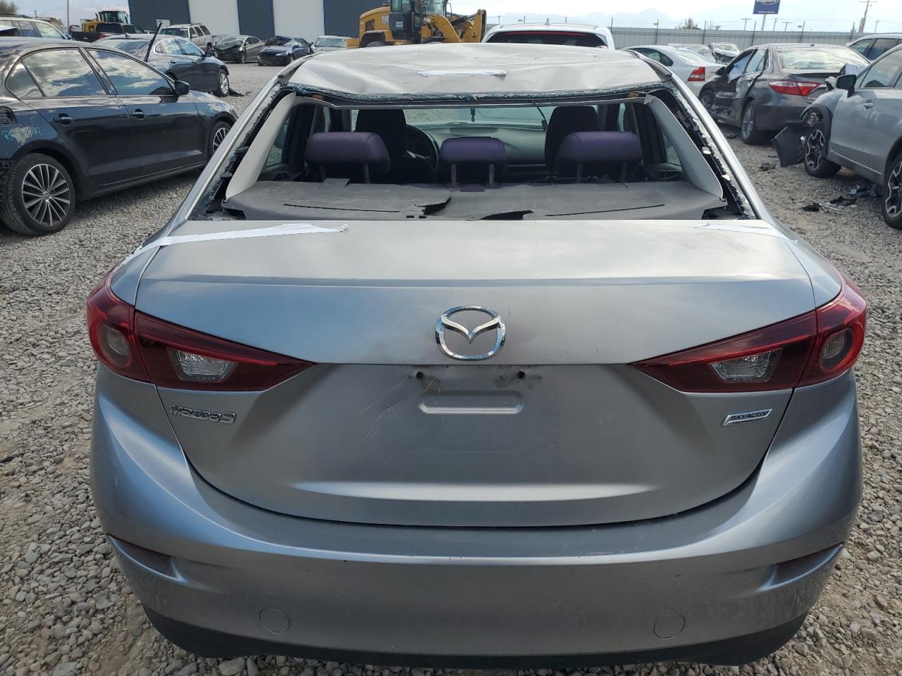 JM1BM1T75F1273000 2015 Mazda 3 Sv